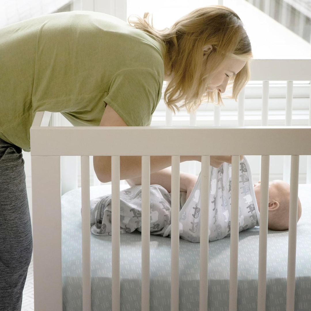 Ingenuity - Set 2 sisteme de infasare Swaddle Me 0-3 luni, colectia Monogram, Sunset Space