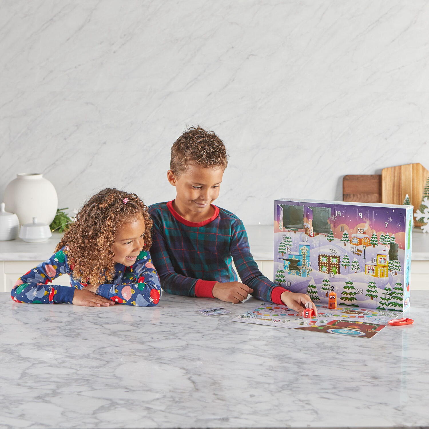 Calendar cu surprize Numberblocks® MathLink® - Magia Craciunului