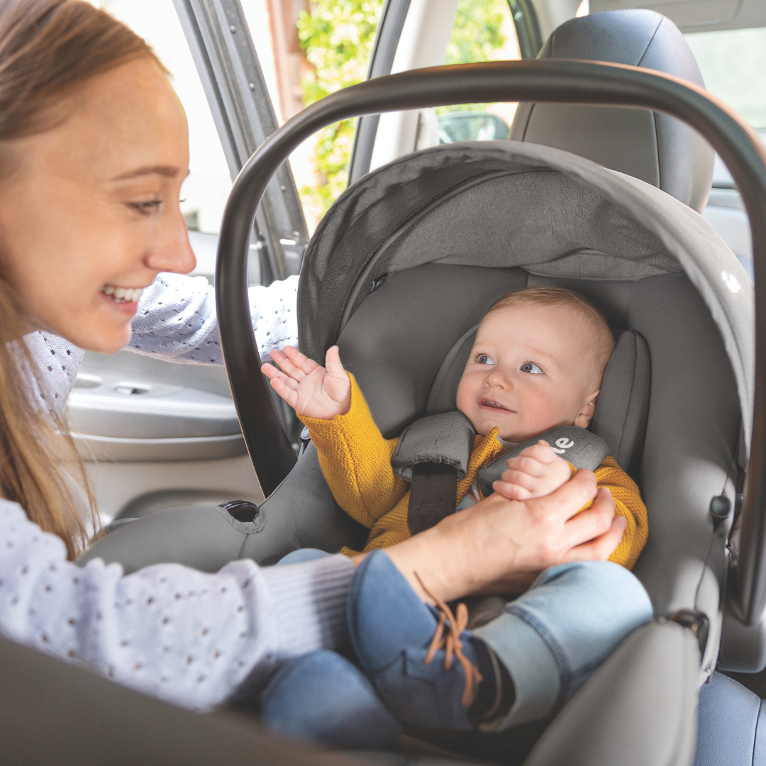 Joie - Scoica auto i-Snug 2 cu tetiera reglabila, 40-75 cm, Quartz, testata ADAC si certificata R129