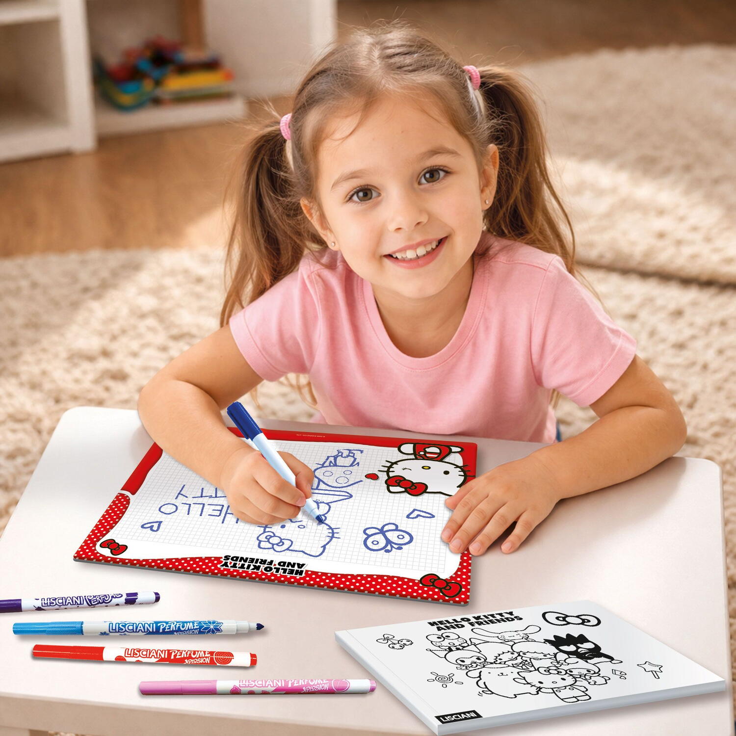 Scoala pentru desen - Hello Kitty & prietenii