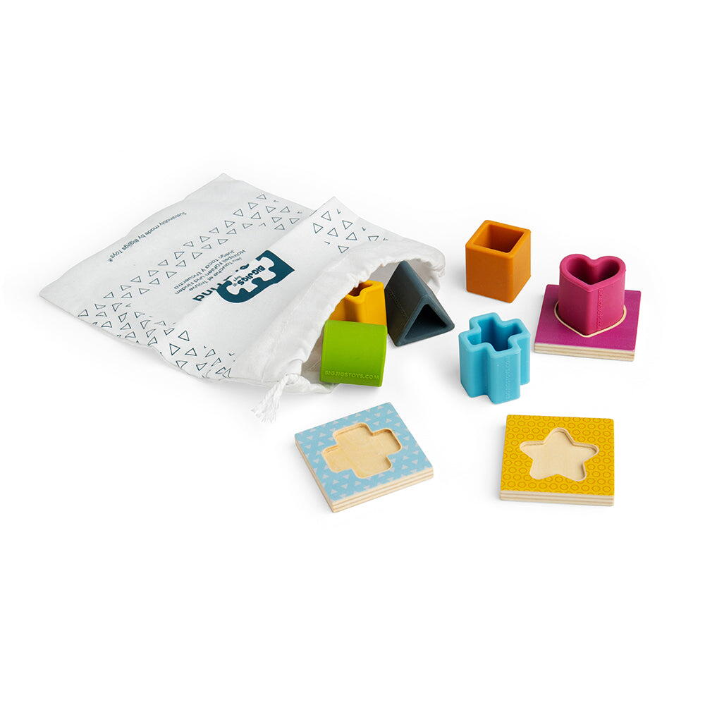 Joc senzorial cu forme pastel - Simte si gaseste