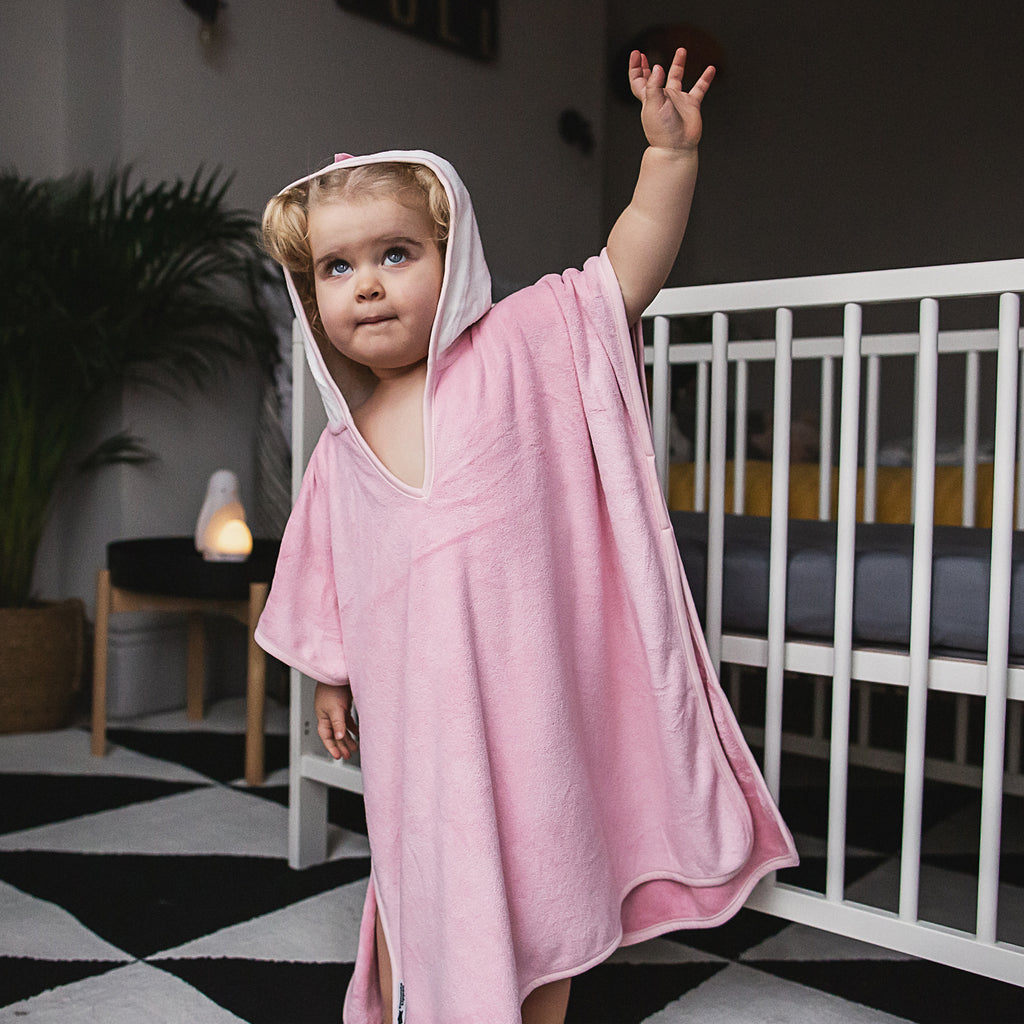 Halat de baie tip Poncho Tommee Tippee, (2-4 ani), Pinguinul Penny, Roz