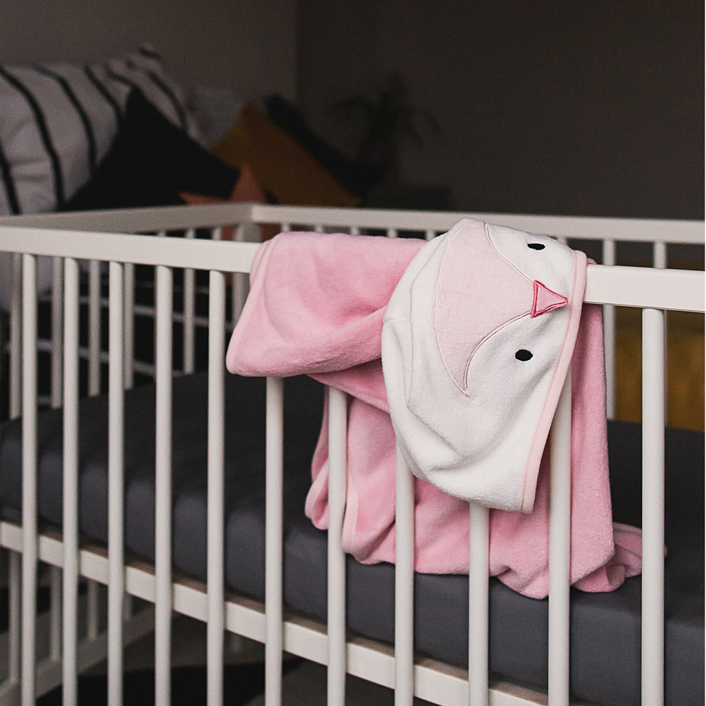Halat de baie tip Poncho Tommee Tippee, (2-4 ani), Pinguinul Penny, Roz