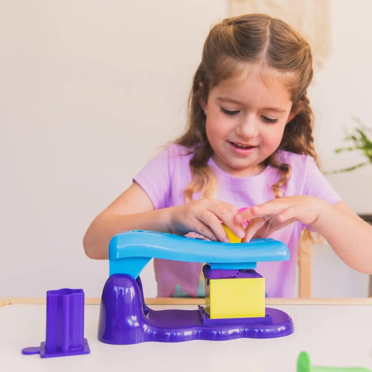 Set nisip pentru modelaj Atelierul magic - Playfoam®