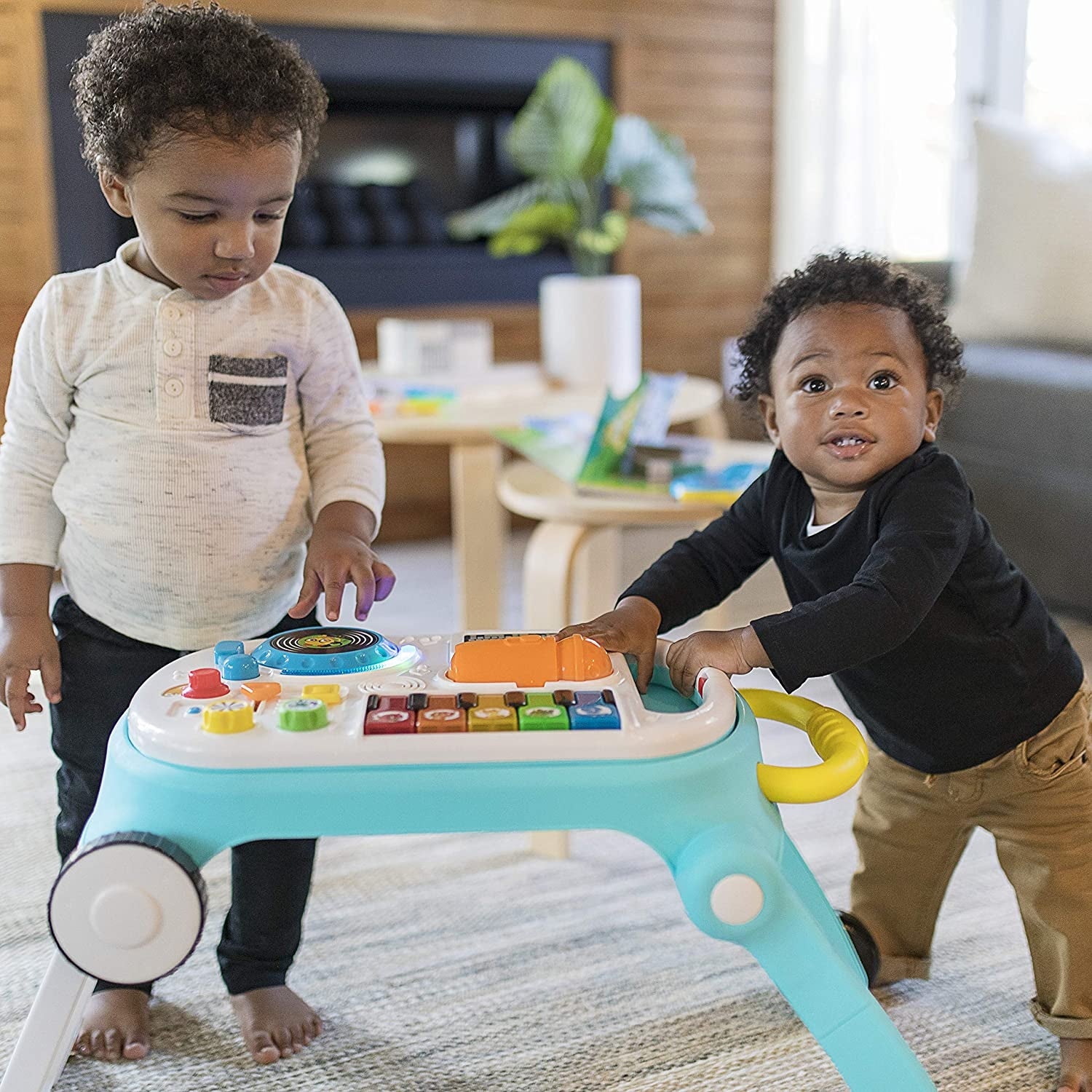 Baby Einstein - Centru de activitati 4 in 1 Mix & Roll