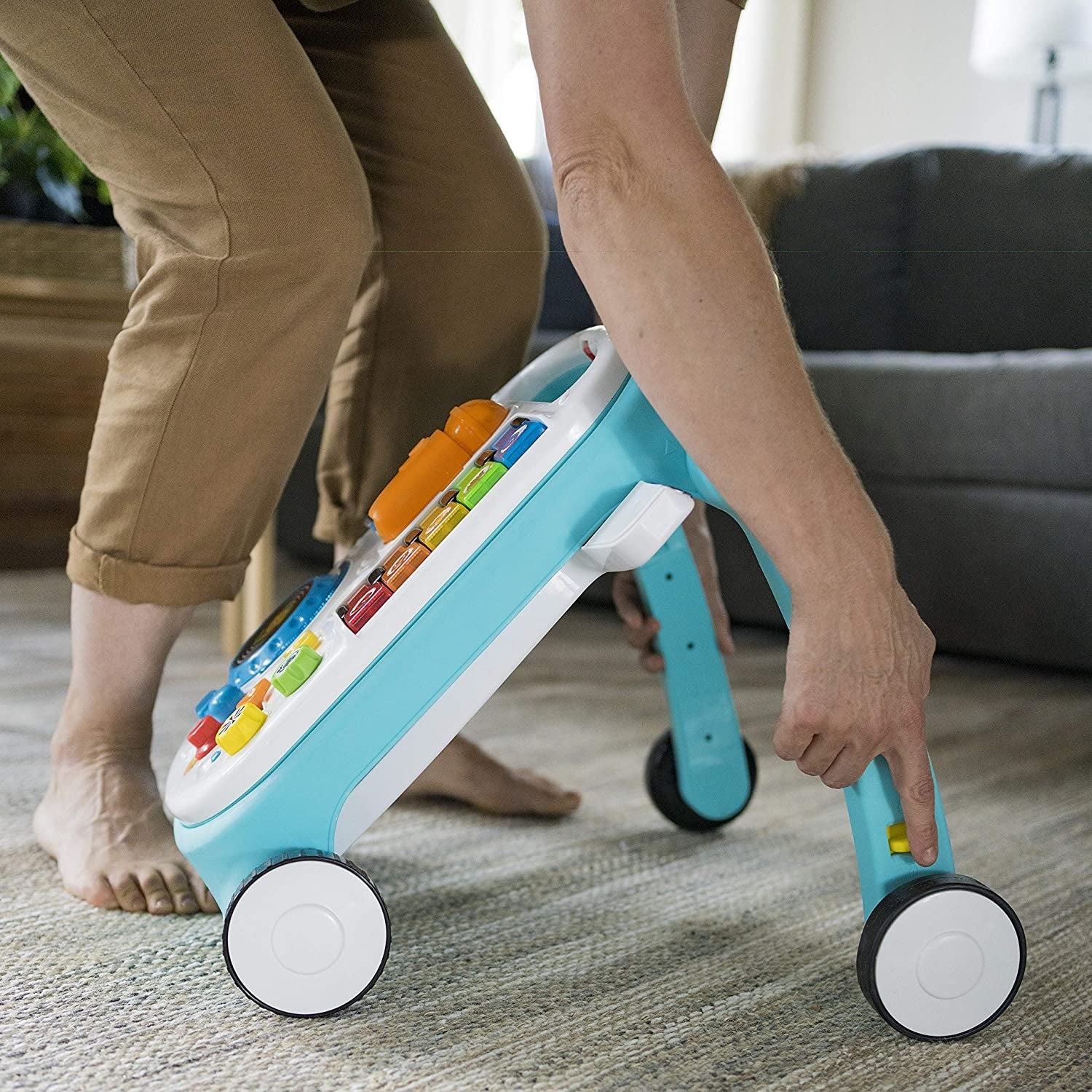 Baby Einstein - Centru de activitati 4 in 1 Mix & Roll