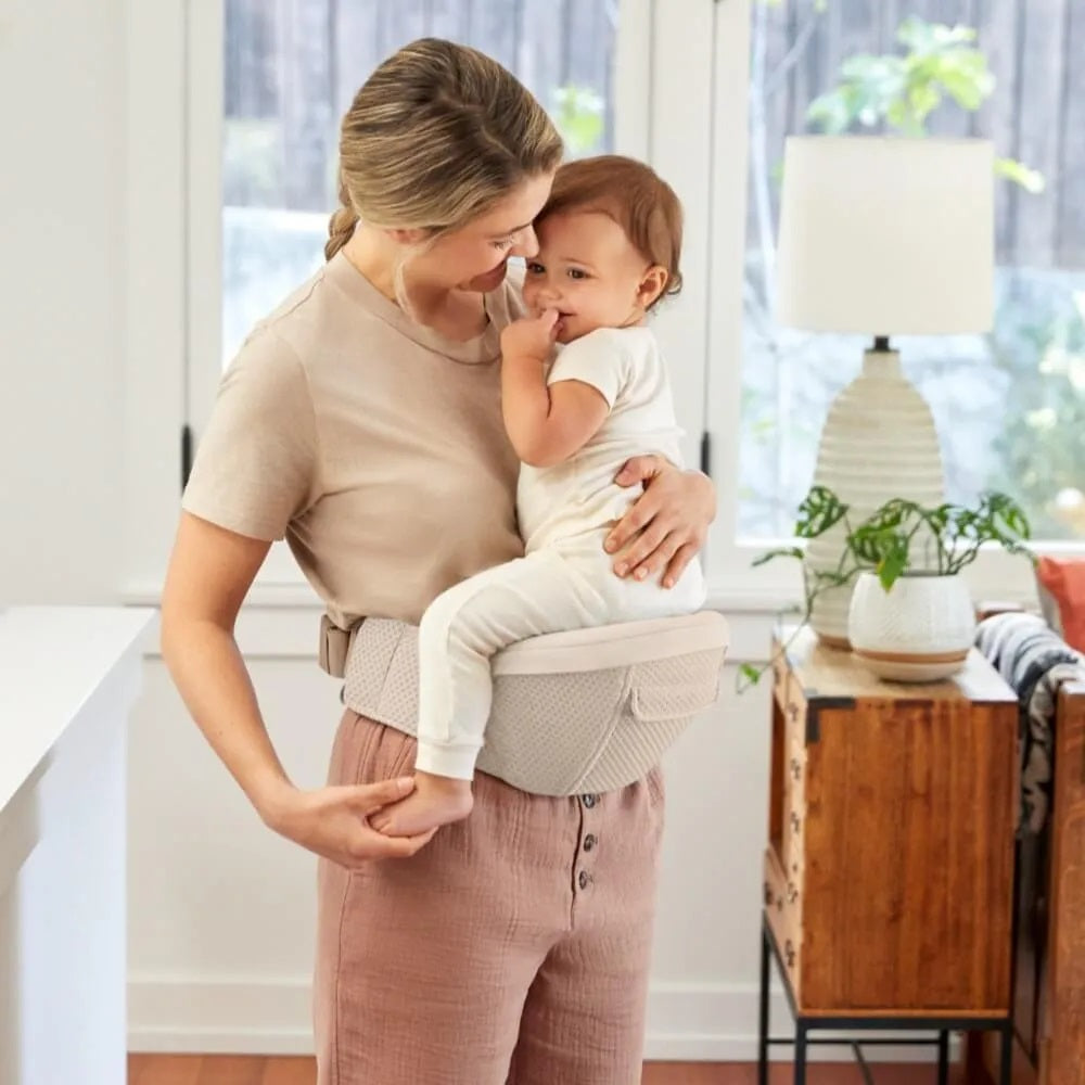 Marsupiu Alta Hip Ergobaby, 4 luni - 4 ani , 5.5-20.4 kg, Natural Beige