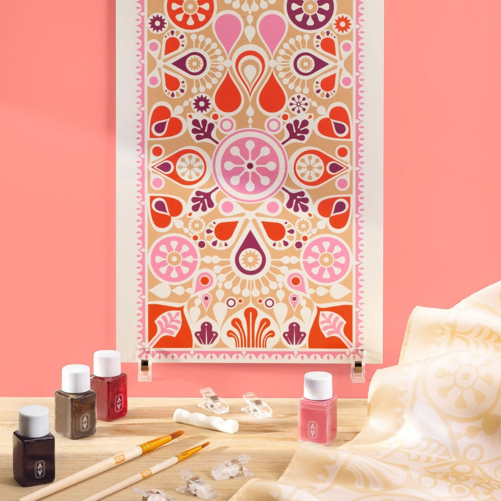 Atelier creativ 11 pentru adulti Pictura pe matase, Djeco