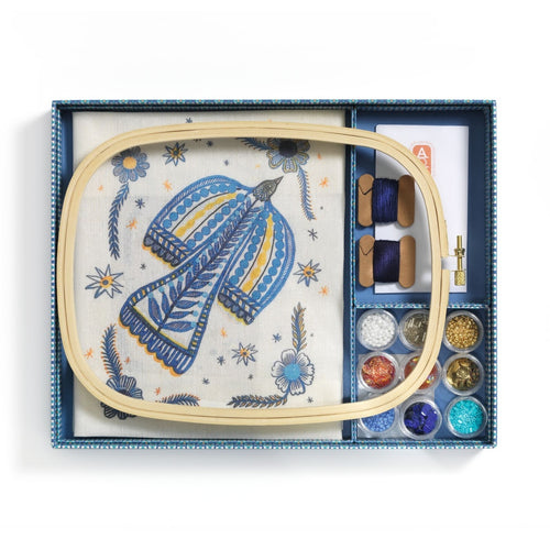 Atelier creativ 59 pentru adulti Broderie cu margele, Djeco