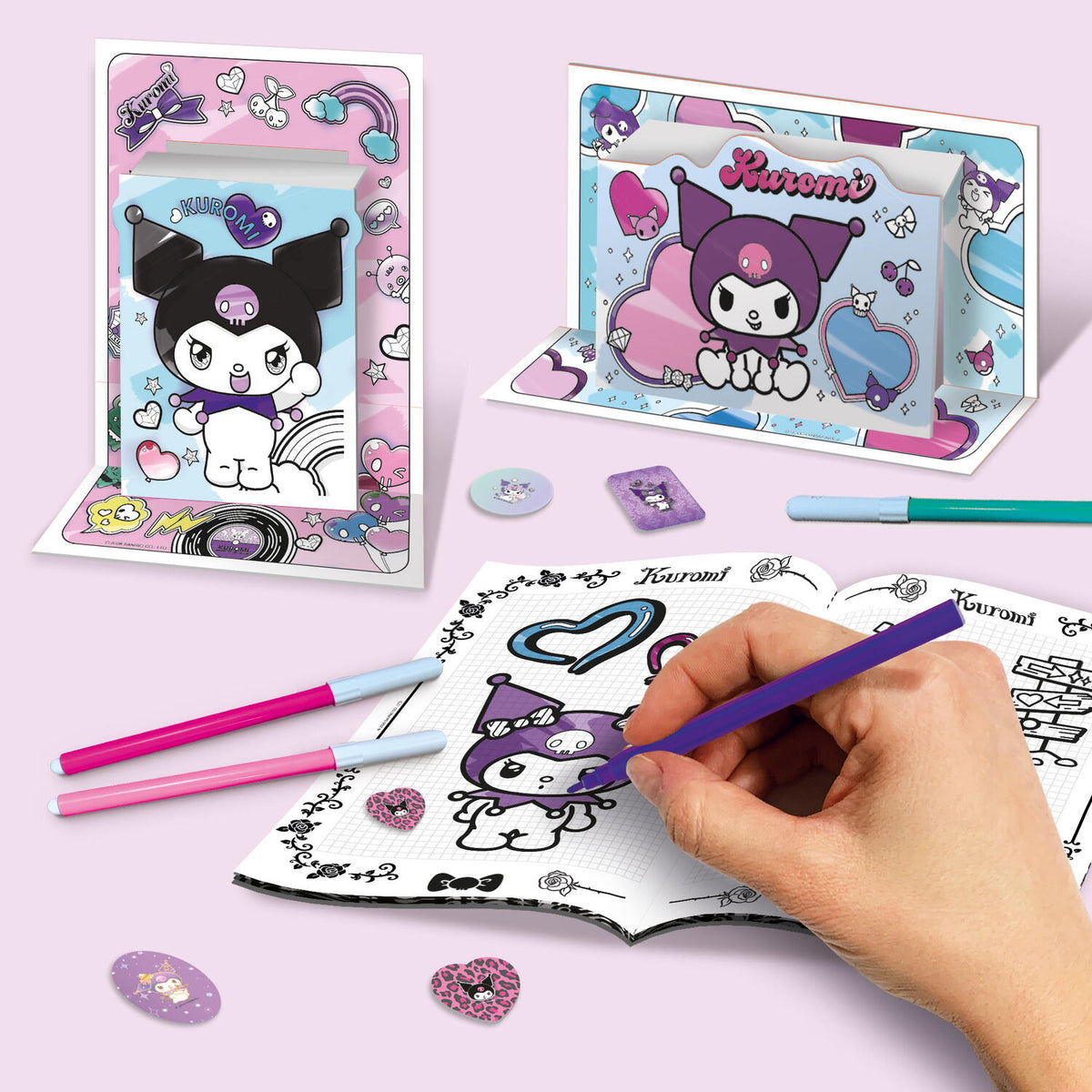 LISCIANI Kit creatie cu ghiozdane Kuromi 4 ani+ plastic poliester tablite reutilizabile si markere