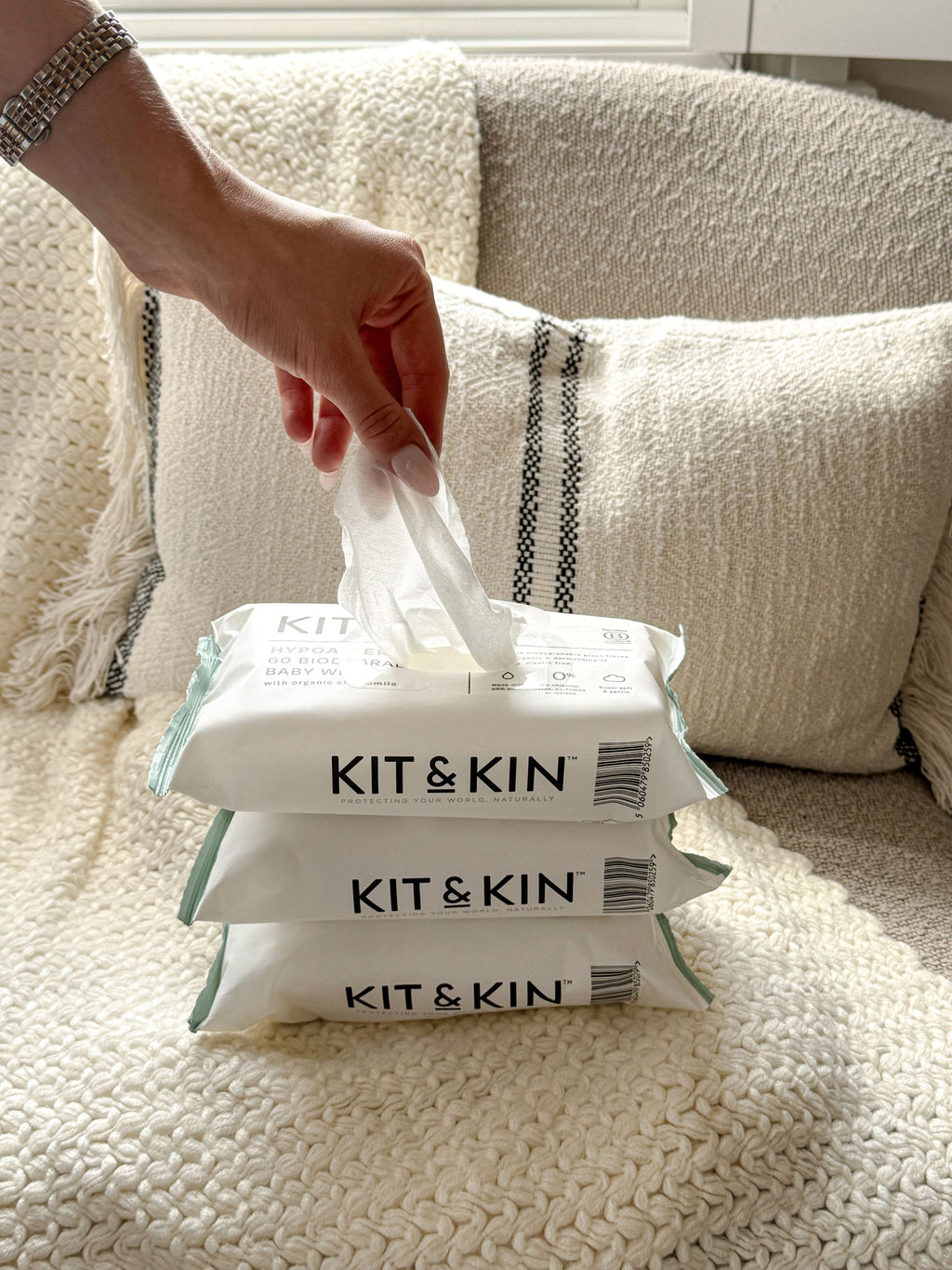 Kit and Kin Servetele Umede Biodegradabile 60 buc, 99% apa, potrivite de la nastere 0 luni+