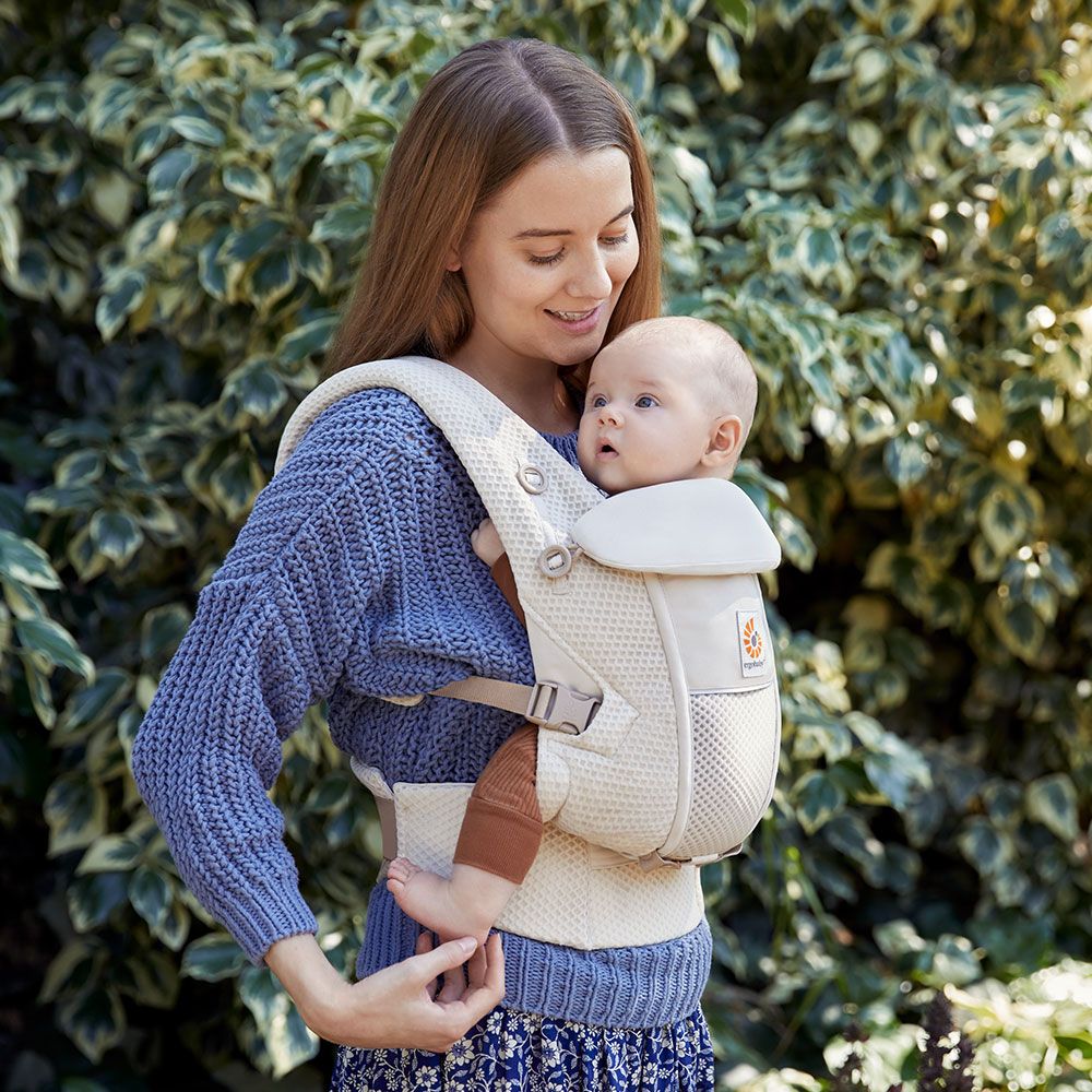 Adapt Soft Flex Mesh Carrier Natural Beige