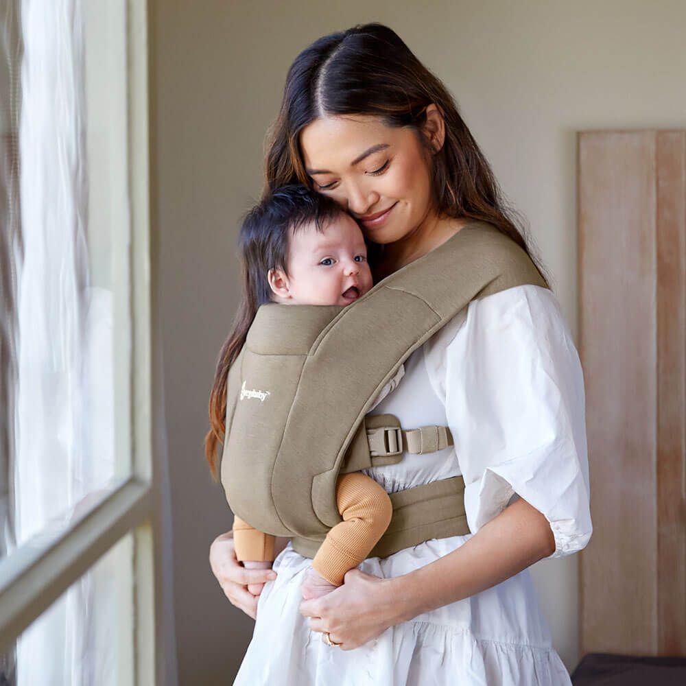 Ergobaby Embrace Olive Carrier