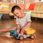 Battat Dump Truck