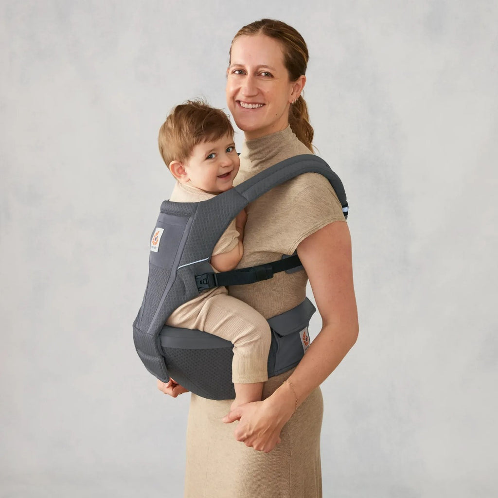 Ergobaby Marsupiu Alta Hip 4 luni - 4 ani 5.5-20.4 kg Graphite Grey certificat IHDI cu plasa SoftFlex