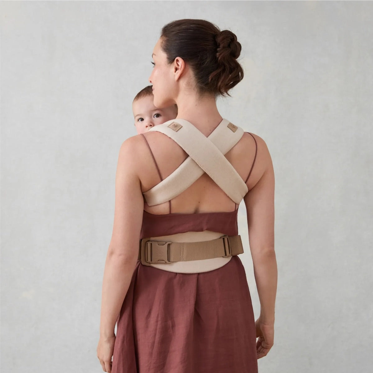 Ergobaby Marsupiu Omni Lite Mesh Natural Linen 0-24 luni poliester, purtare frontala ergonomica