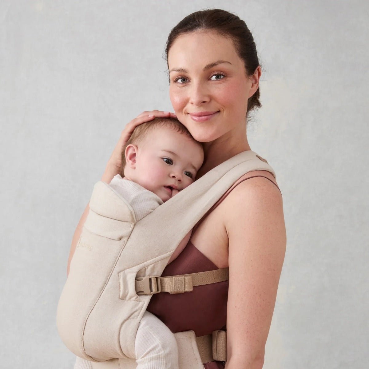 Ergobaby Marsupiu Omni Lite Mesh Natural Linen 0-24 luni poliester, purtare frontala ergonomica