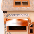 Egmont Toys Cafenea si brutarie cu prieteni in miniatura, lemn si bumbac, 3 ani+, doua etaje