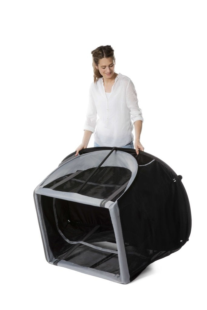 Aeromoov Pop Up Travel Cot White Grey Rock