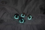 BIBS - Set 2 suzete fosforescente Colour Glow Latex, tetina rotunda, 6 luni +-Sage/Cloud