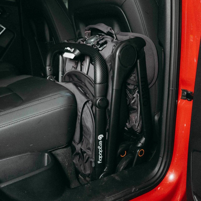 Metro 3 Carucior Ergobaby Compact Onyx Black