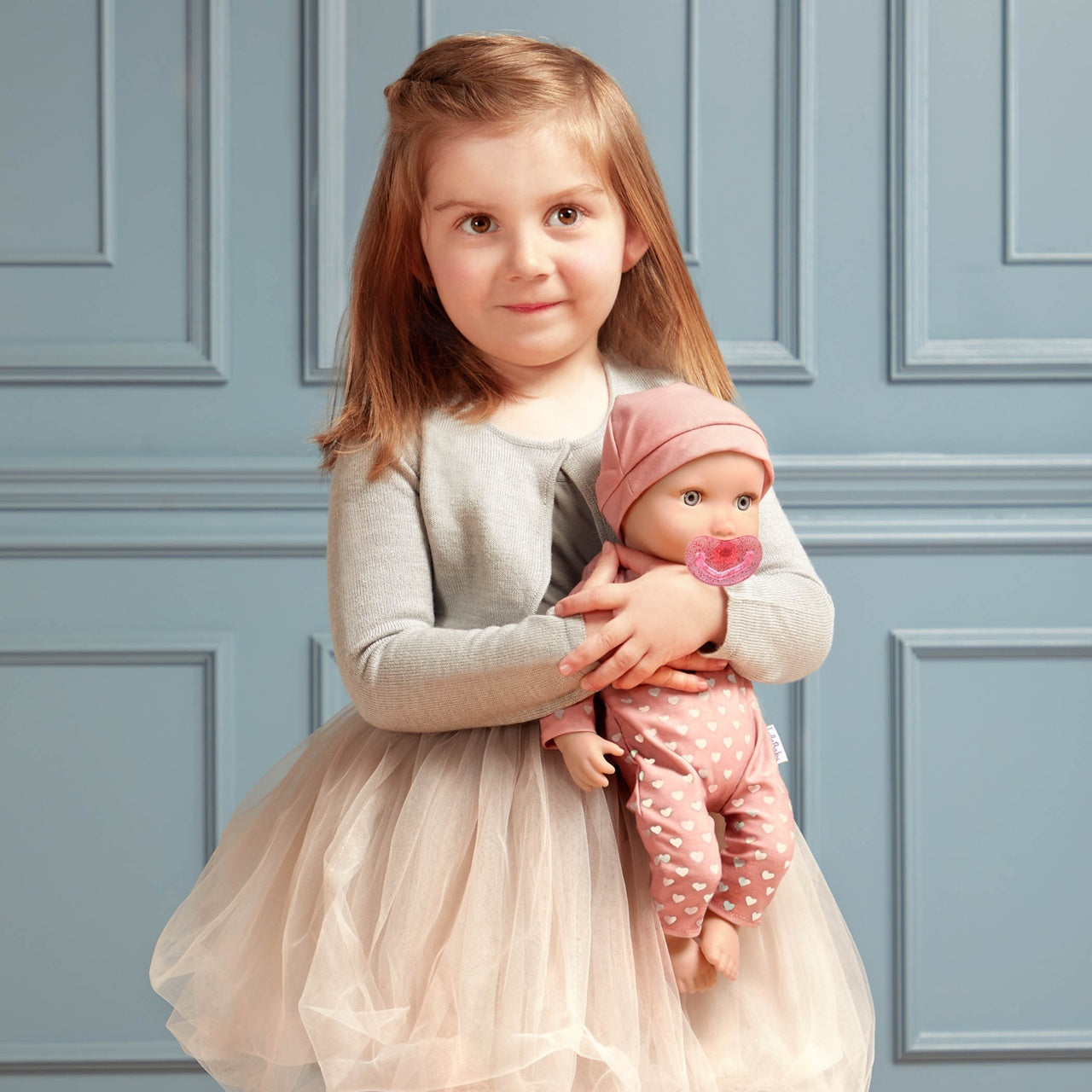 LullaBaby Papusa bebelus cu pijamale si caciulita roz, 35 cm