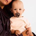 BIBS - Set 2 suzete Colour Studio Collection Polka Dots, tetina rotunda, 6 luni+-Baby Pink/Mocha