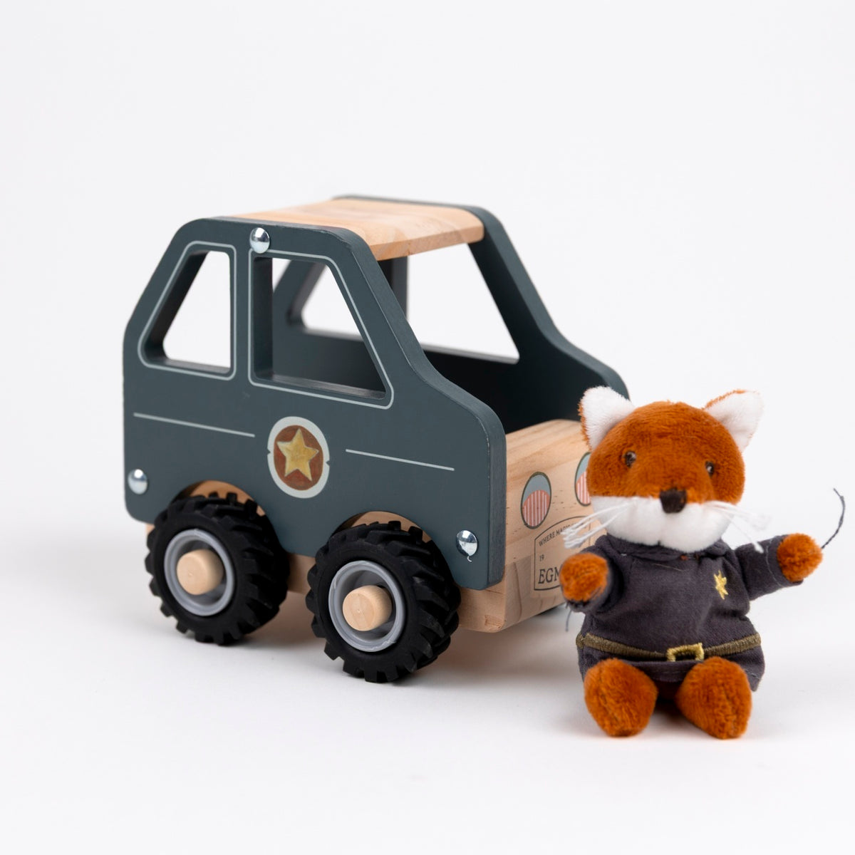 Egmont Toys Masina de politie cu mini figurina din lemn, colectia Miniature World, 18 luni, EN71 ASTM