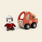 Egmont Toys Masina de pompieri cu personaj din lemn 18 luni - 3 ani conform EN71 ASTM
