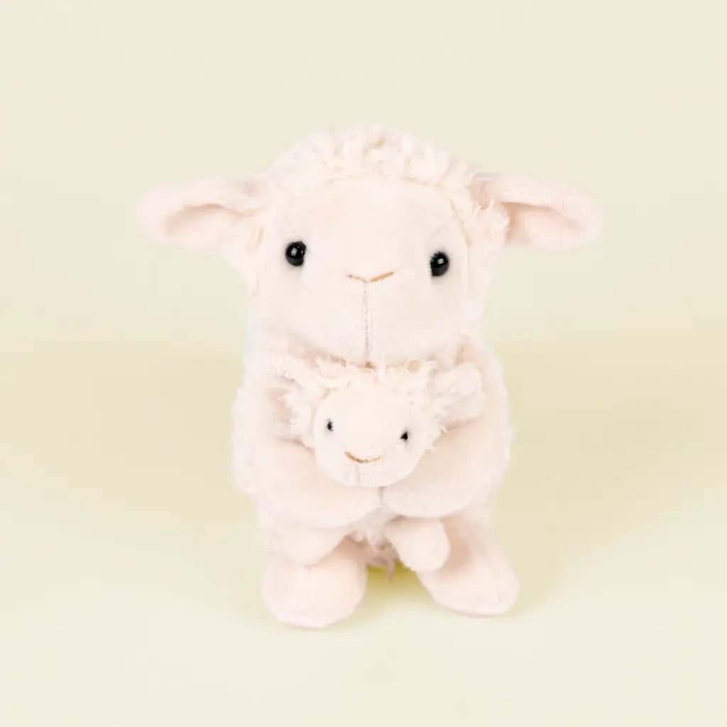 Oita de plus cu puiut, Egmont Toys