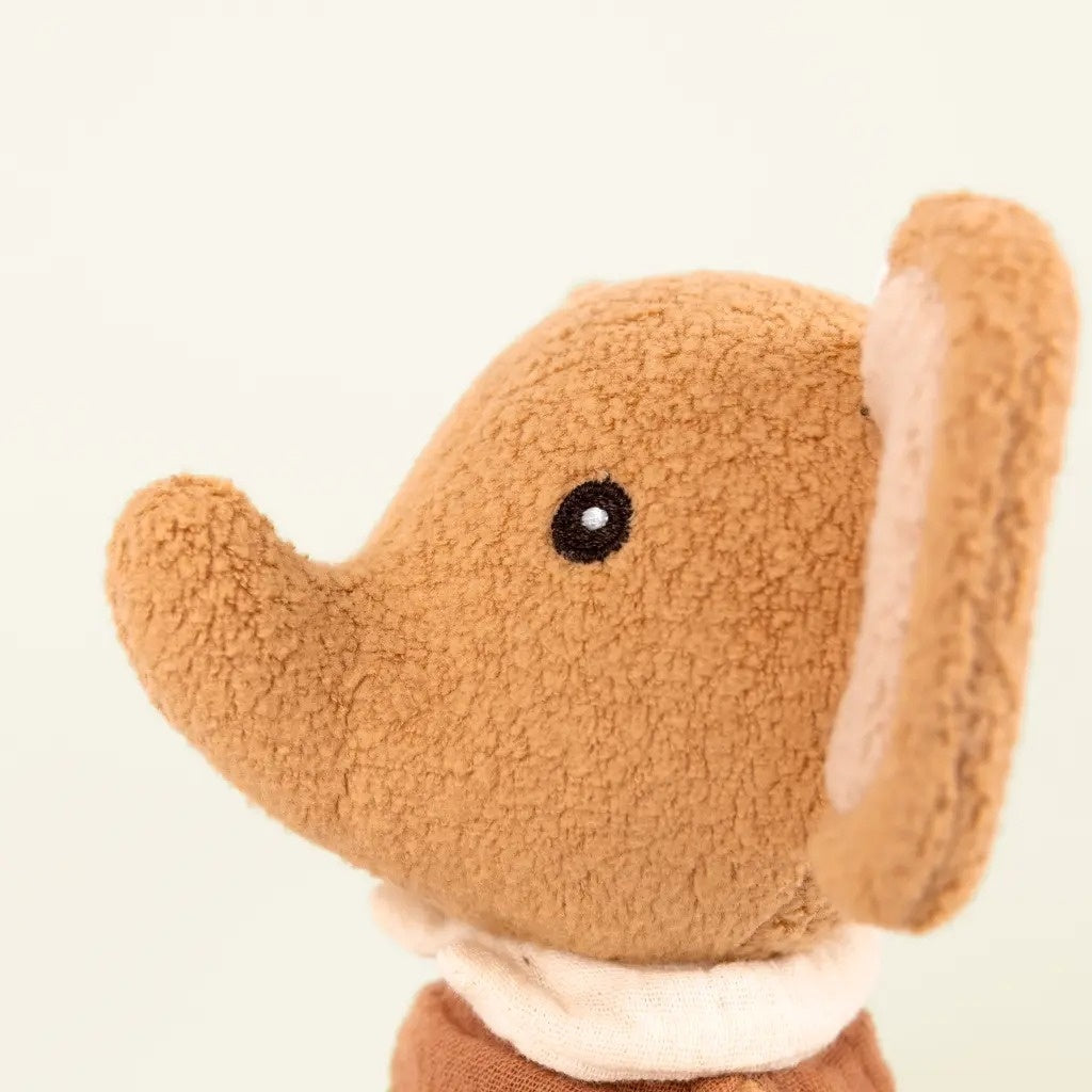 Papusa Elefantul Ollie, Egmont Toys