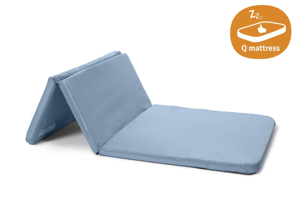 Pop Up Travel Cot Blue Whale Aeromoov
