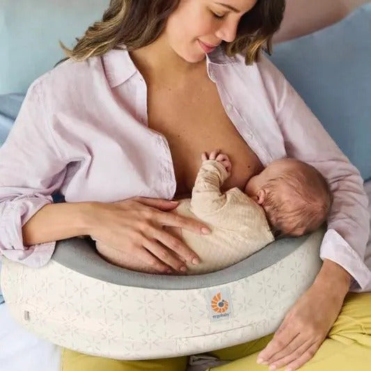 Ergobaby Natural Curve Nursing Pillow, Starlight Cream