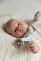 BIBS - Lantisor clip Ribbon pentru suzeta, Sand