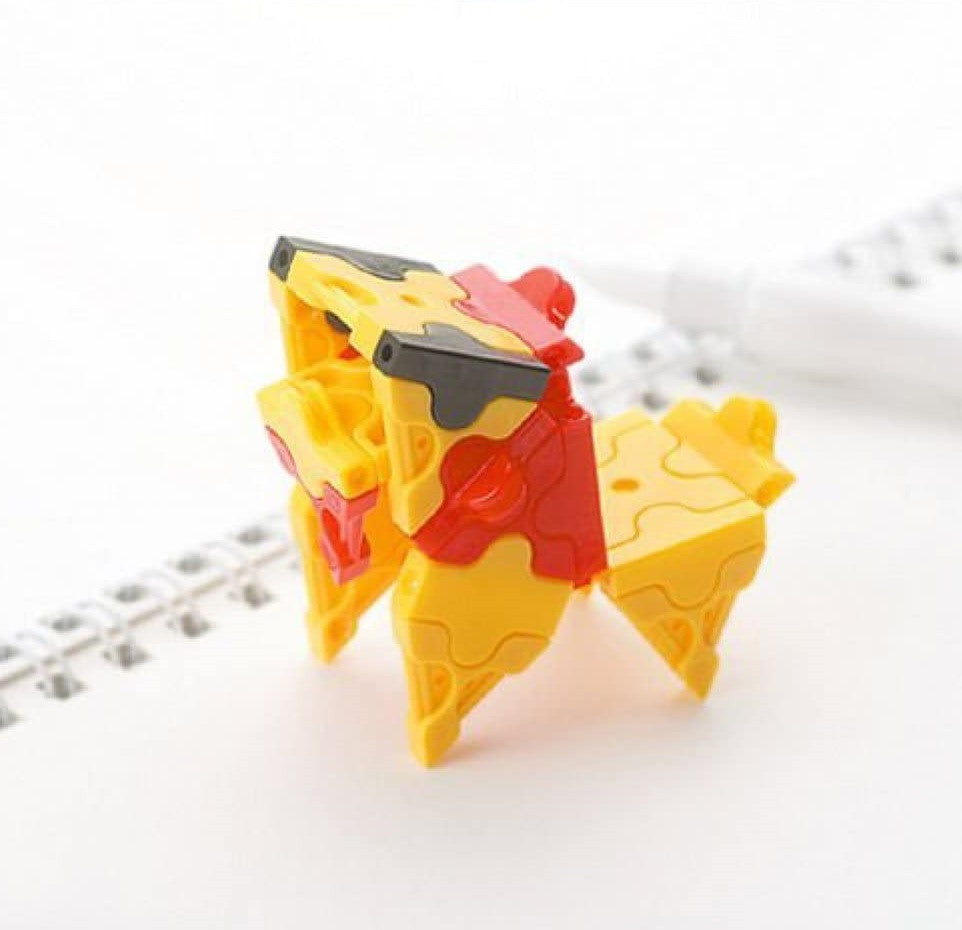 Set 28 piese de construit Leu LaQ