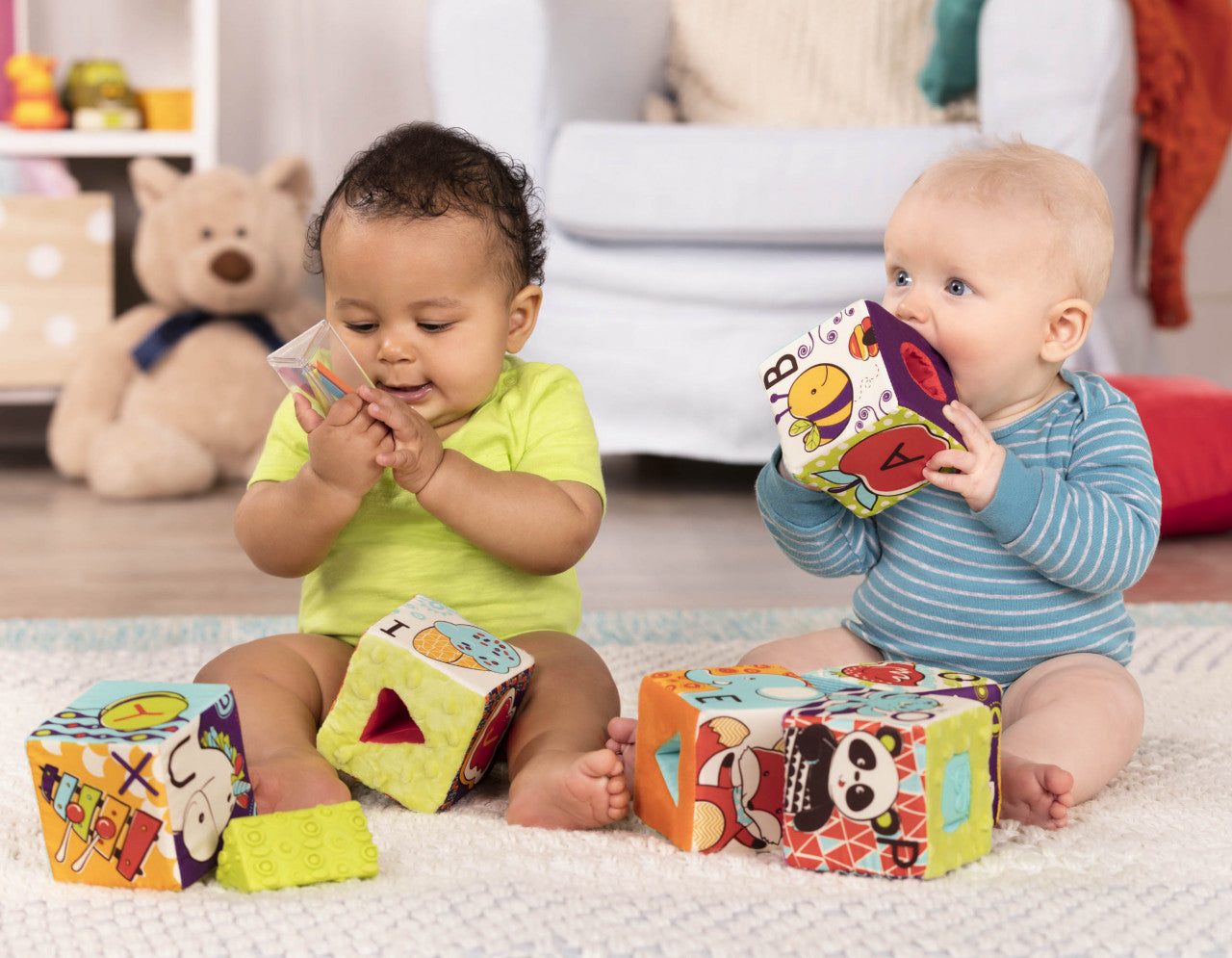 Set 6 cuburi plus ABC B.Toys