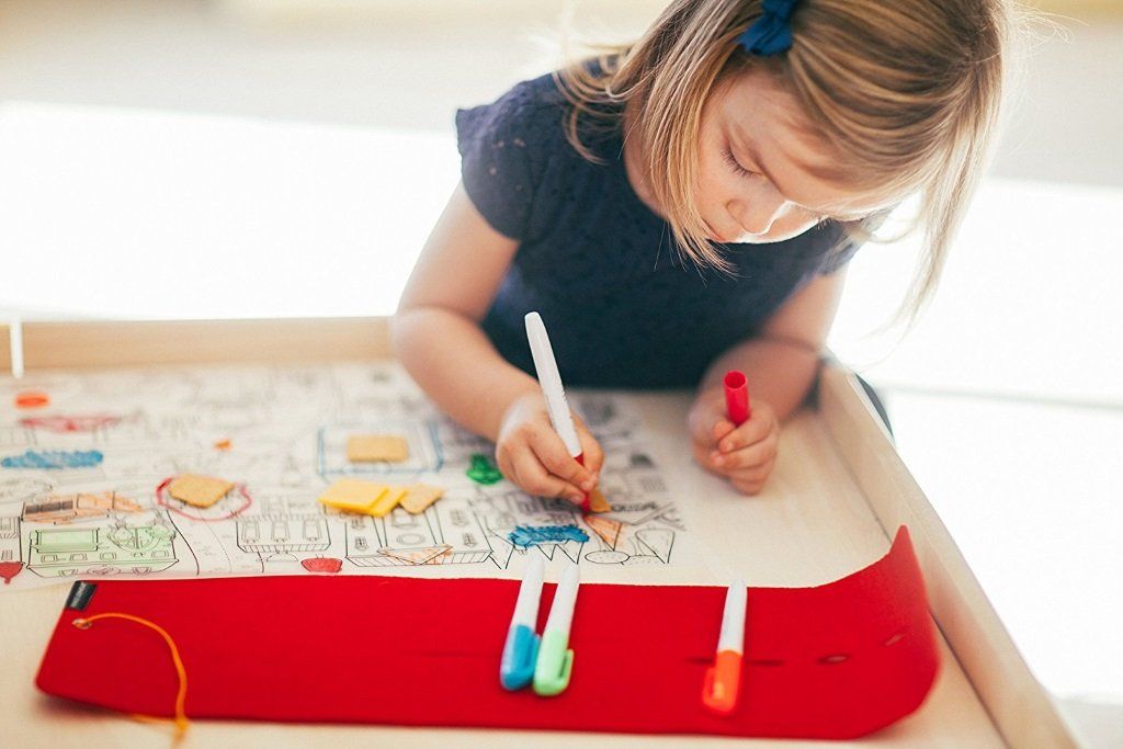 Complete Drawing Set with Reusable Silicone Farm Mat