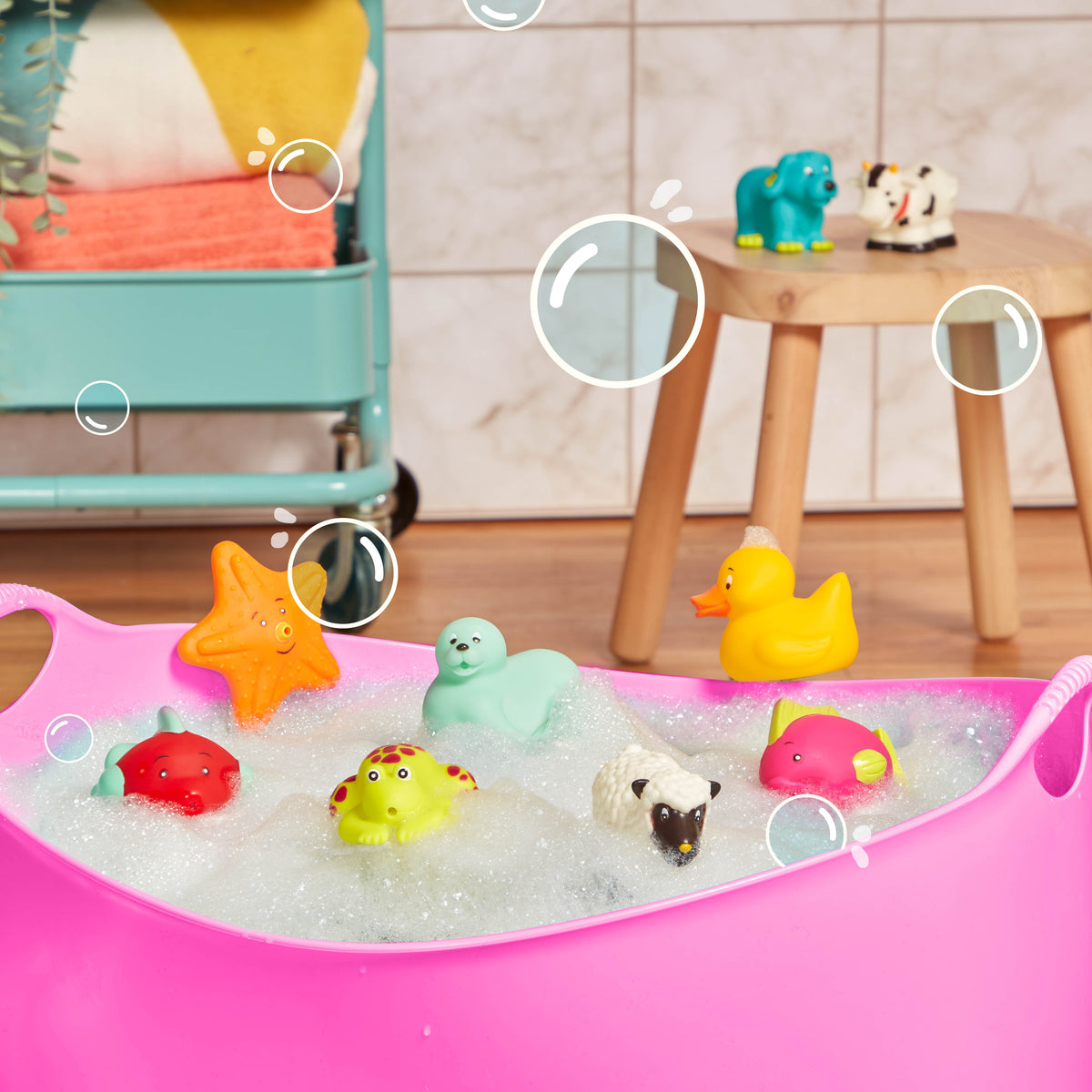 BToys Set 9 jucării de baie animale Squish & Splash, peste 10 luni