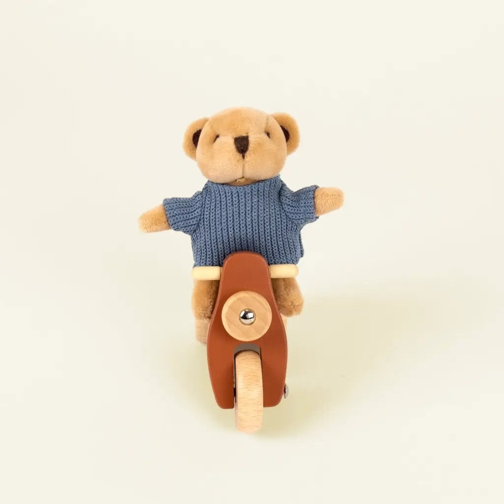 Ursuletul Alexis pe scuter, Egmont Toys